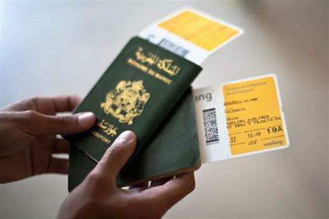 Moroccans to Be Able to Get Passport Stamp Online in 2019