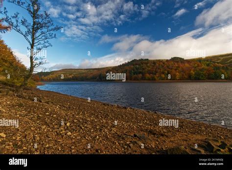 Derwent Reservoir in the Peak District, famous for the role in the Dambusters Stock Photo - Alamy