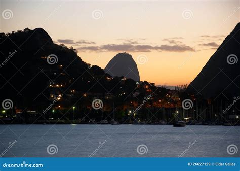 Sunset in Guanabara Bay and Sugar Loaf Stock Image - Image of slum ...