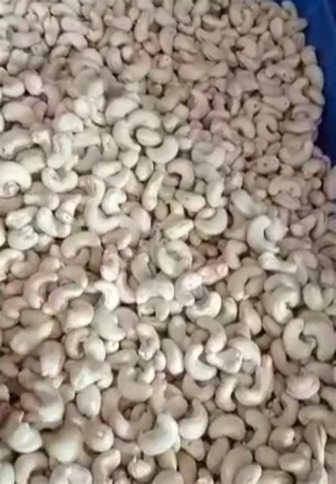 Baked Organic White Cashew Kernel At Rs Kg In Khordha Id