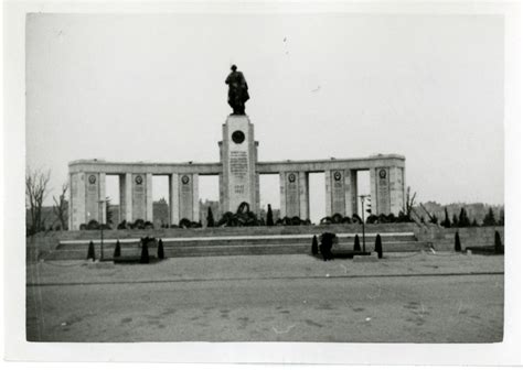 Soviet War Memorial in Tiergarten Park in Berlin, Germany in the winter of 1945/46 | The Digital ...