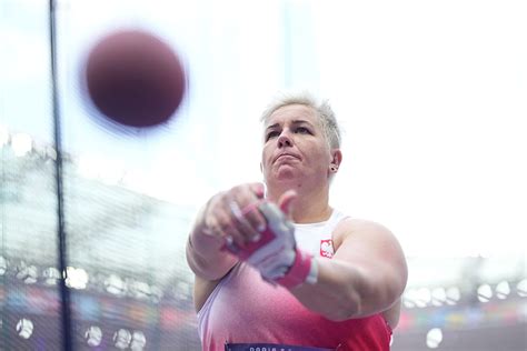 W Odarczyk Pozostaje W Grze O Medal Awansowa A Do Fina U