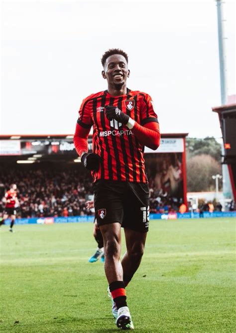 The Efl Zone On Twitter Bournemouth S Jamal Lowe Is Set To Leave