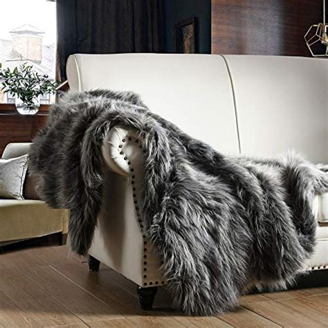 Best Faux Wolf Fur Blanket: Sleek, Soft And Impossibly Chic