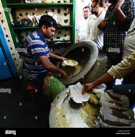 The Original Haji Biryani In Old Dhaka Stock Photo Alamy