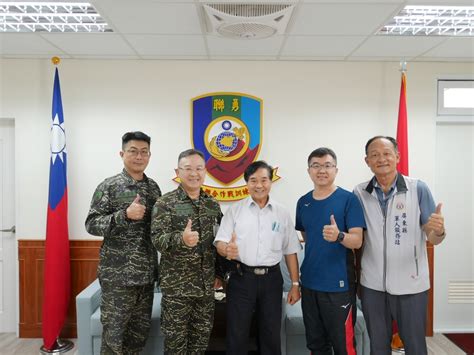 小博士文教機構廖勝冠 端節慰勞三軍聯訓基地 民眾網