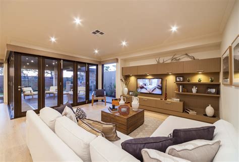 home staging tips   decorate  home  sell