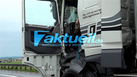 Heftig Erneut Schwerer Lkw Auffahrunfall Auf Der A Bei Bad Rappenau