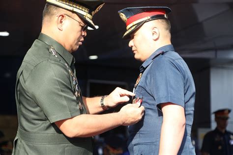 Abs Cbn News On Twitter Pnp Officers Enlisted Personnel Who