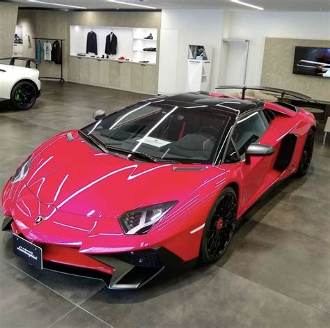 Lamborghini Aventador Super Veloce Roadster Painted In Ad Personam