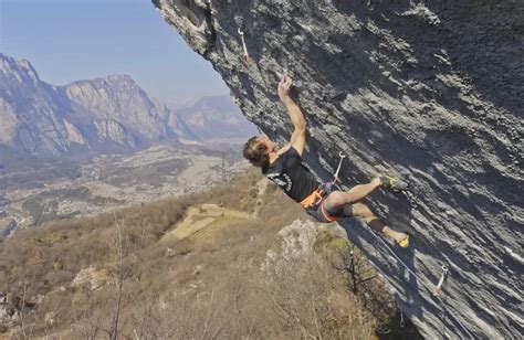 Adam Ondra Tries Excalibur Possible D Gripped Magazine