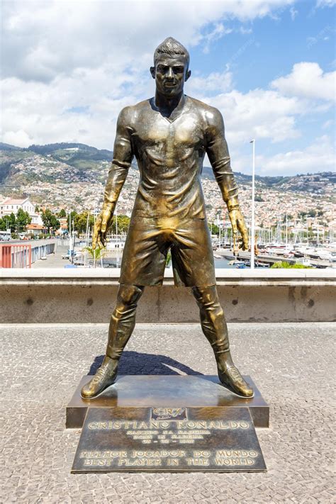 Premium Photo | Cristiano ronaldo statue in funchal portrait format on
