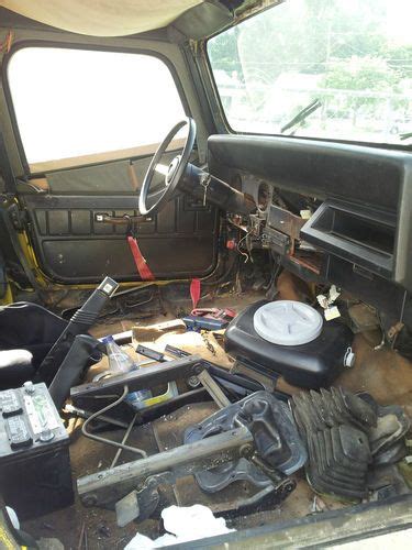 1992 Jeep Wrangler Body Parts