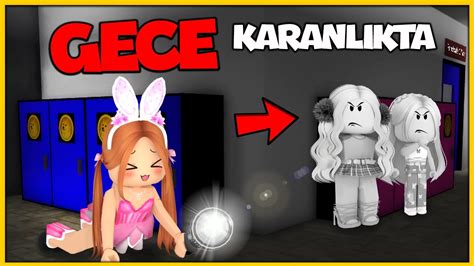 Gece Karanlikta Korkutucu SaklambaÇ Okul 😱 Roblox Brookhaven 🏡 Rp