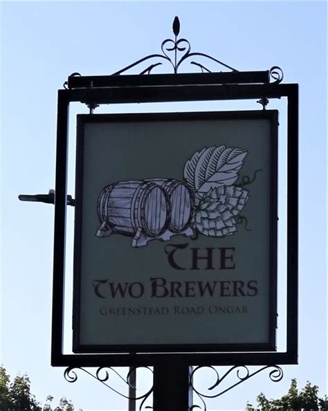 Sign For The Two Brewers Ongar © Jthomas Cc By Sa20 Geograph