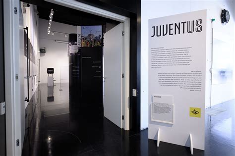 La Juve Inaugura Il Tempio Dei Trofei In Mostra Tutte Le Coppe Del Club