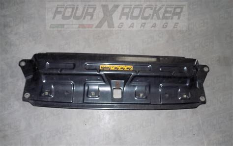 Traversa Batticofano Anteriore Range Rover P Four X Rocker