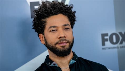 Jussie Smolletts Neighbor Questions Alleged Hate Crime Attack Crime News