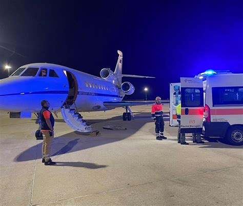 Volo Salva Vita DellAeronautica Da Olbia A Roma Per Una Bimba Di Un