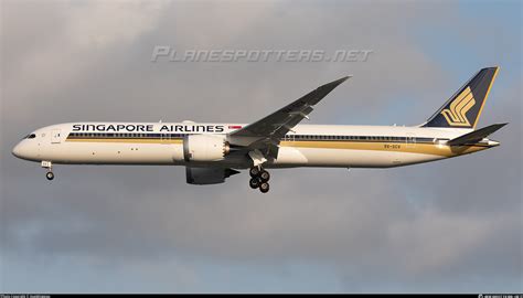 9V SCV Singapore Airlines Boeing 787 10 Dreamliner Photo By HuoMingxiao