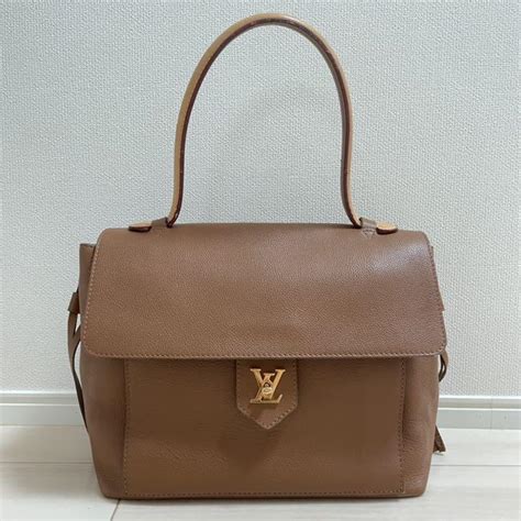 42％割引ブラック系新版 ルイヴィトン ロックミー Pm ショルダーバッグ ブラック Lv ロゴ ショルダーバッグ バッグブラック系 Ota