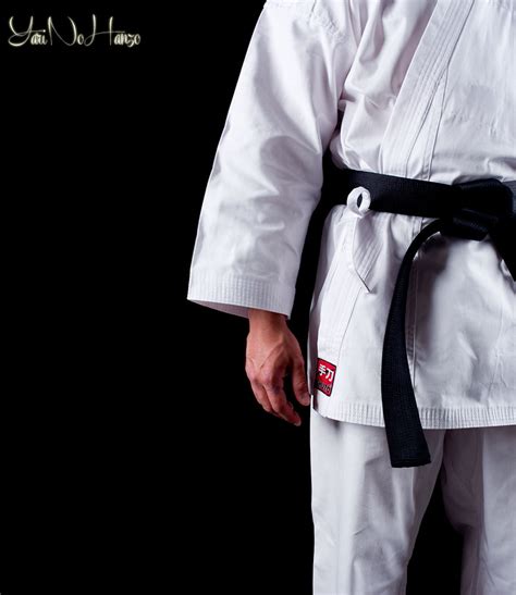 Yarinohanzo Karate Gi Yarinohanzo Karate Gi Bianco Leggero