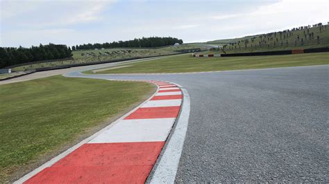 Donington Park Track Unveiled For Raceroom