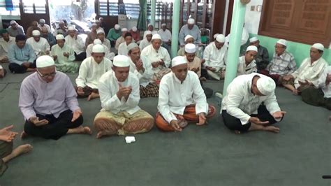 Majlis Salaf Rouhah Siang Kajian Fiqh Kitab Kifayaturroghib Oleh Ustadz