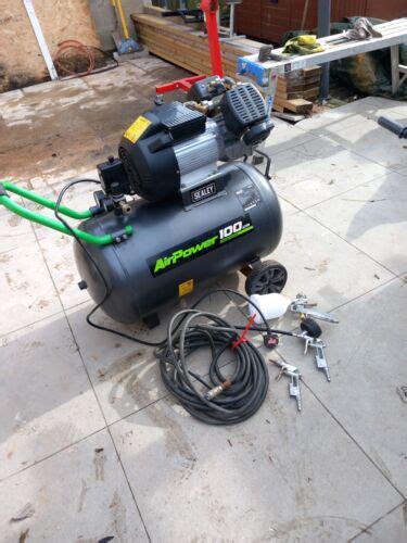 SEALEY AIRPOWER 100 COMPRESSOR WITH ACCESSORIES AND SANDBLAST KIT EBay