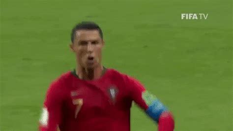 Cristiano Ronaldo 7 GIFs Get The Best On GIPHY