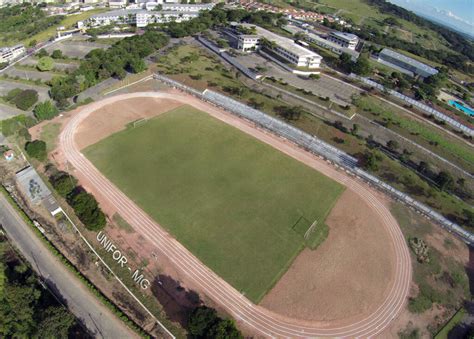 CAMPO DE FUTEBOL UNIFOR MG