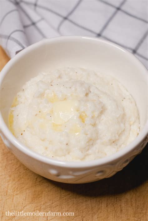 Southern Cheese Grits - The Little Modern Farm