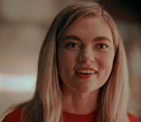 Jenny Boyd As Lizzie Saltzman In Legacies Season 3 Episode 5 Legacy