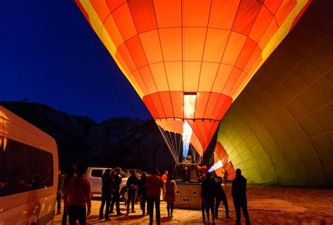 Cappadoce Vol en montgolfière au lever du soleil avec ramassage à l