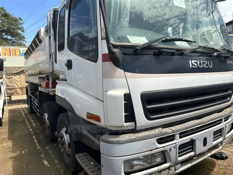 Isuzu Giga Fuel Tank Truck In Nakawa Trucks And Trailers Perfect Cars