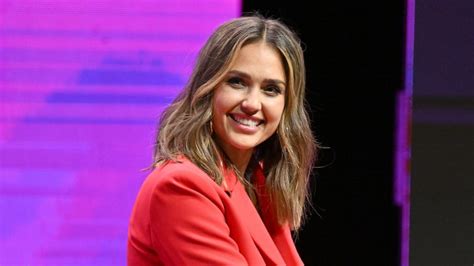 A True Labor Of Love Jessica Alba Steps Down As Cco Of The Honest