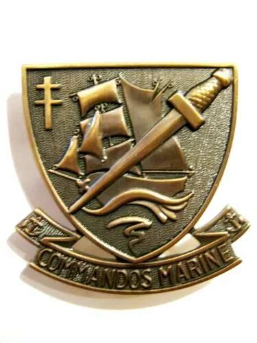 Superbe Insigne De Beret Des Commandos Marine Attaches Eur