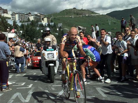 Marco Pantani Vikidia L Enciclopedia Libera Dagli Ai Anni