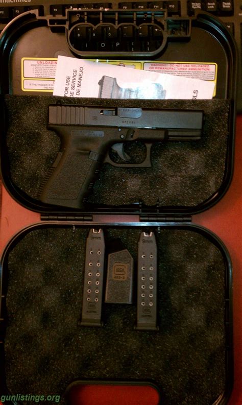 Pistols Glock 19 Gen 3 9mm Lnib