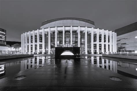 Navigating Montreal By-law 21-042 | Zenith Net-Zero