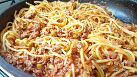 Macarrão A Bolonhesa Receita - Receita de Macarrão à bolonhesa com azeitona - Comida e Receitas