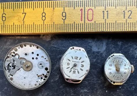 Vintage Swiss Made Mechanical Watch Movements For Spares Or Repair