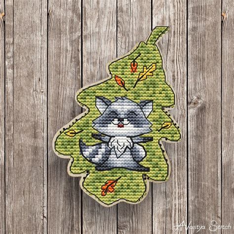 Leaf Raccoon Cross Stitch Pattern Code Avs Avastya Stitch Buy