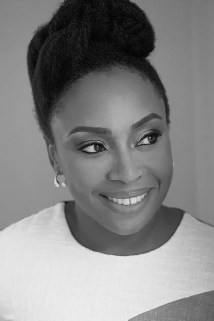 Chimamanda Ngozi Adichie Grupo Companhia Das Letras