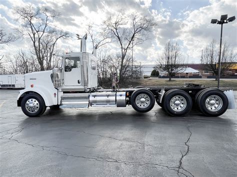 Used Kenworth W L Day Cab Cummins X Hp Speed Tri