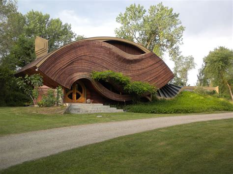 6 Pillars That Shape Organic Architecture