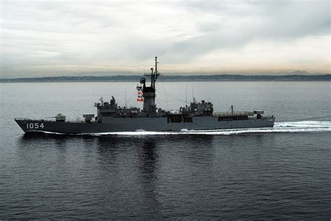 A Port Beam View Of The Knox Class Frigate Uss Gray Ffg 1054 Underway Off The Coast Of