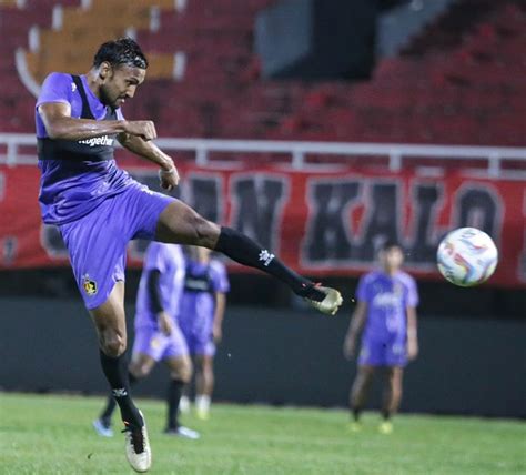 Borneo FC Vs Persik Macan Putih Bertekad Lanjutkan Tren Positif JPNN