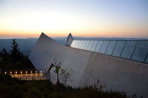 2005 - Holocaust History Museum, Yad Vashem, Safdie Architects | CIE