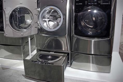 LG Twin Wash System Lets You Wash Two Loads Of Laundry At The Same Time